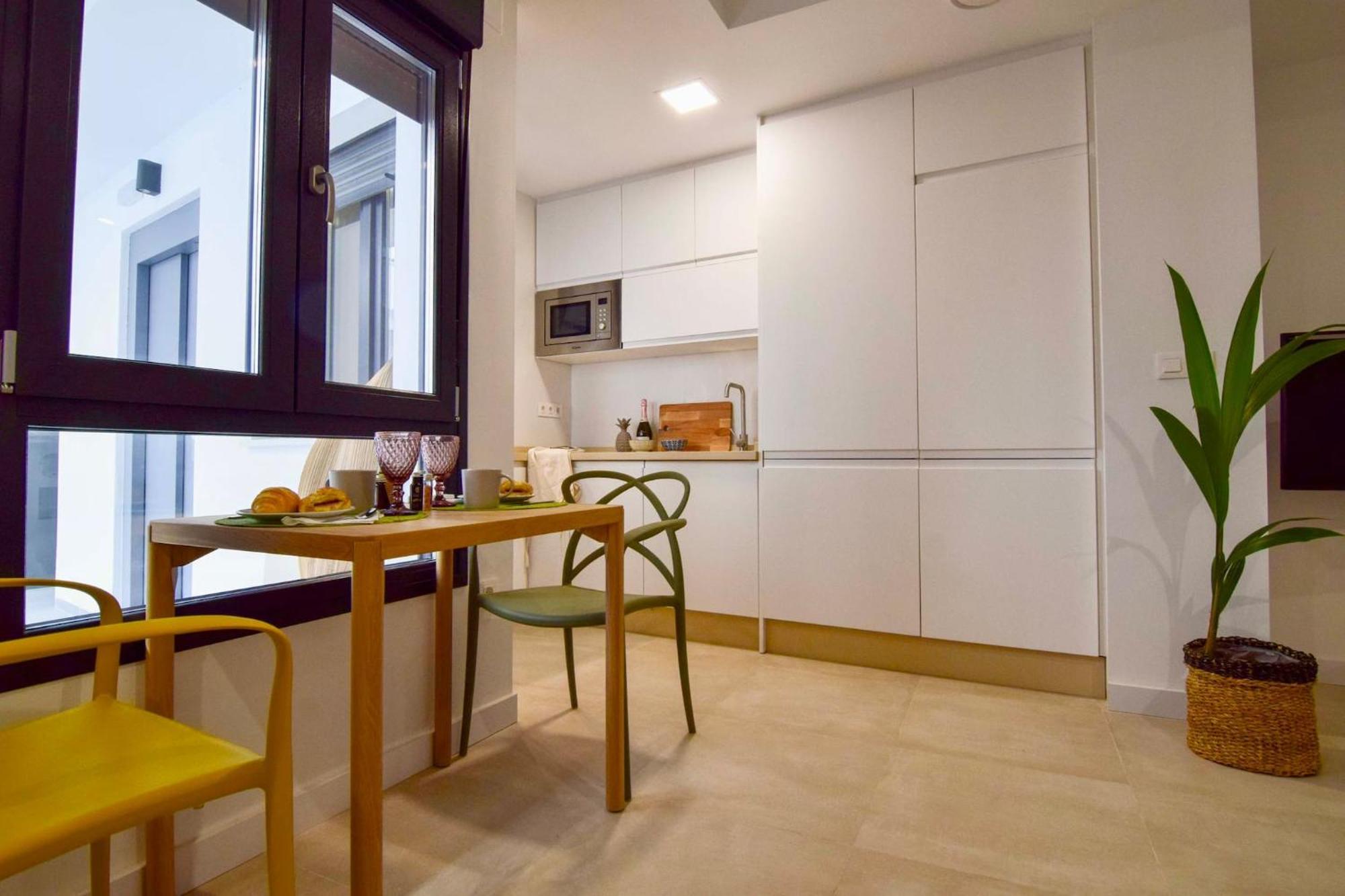 Estudios Ollerias By Sharingco Apartment Malaga