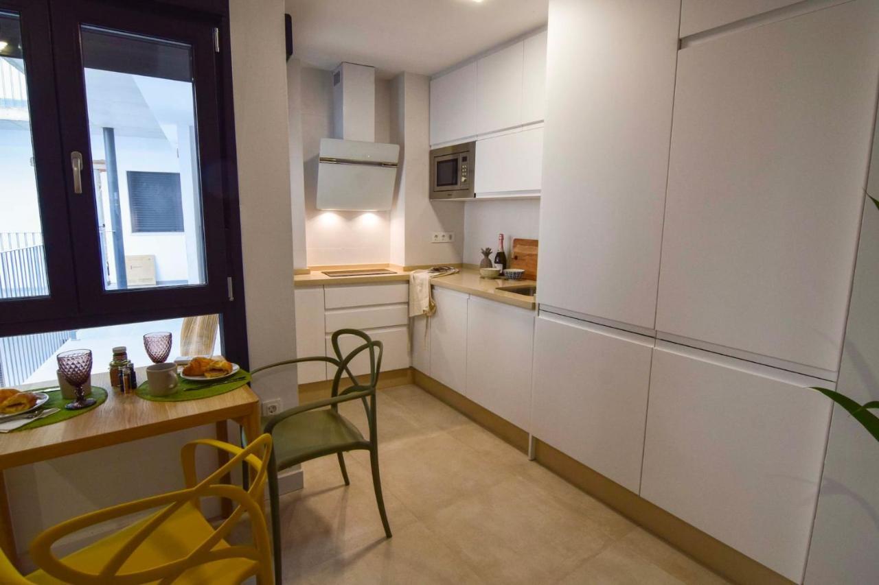Apartament Estudios Ollerias By Sharingco Màlaga